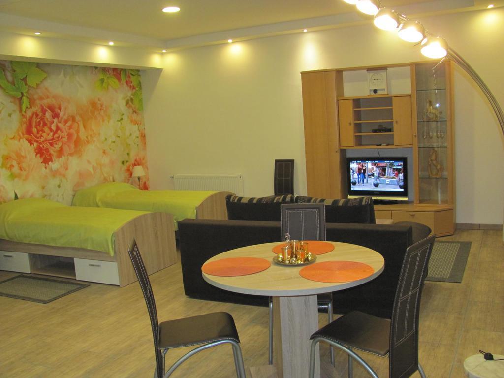 Ferienwohnung In Mayen Oda fotoğraf