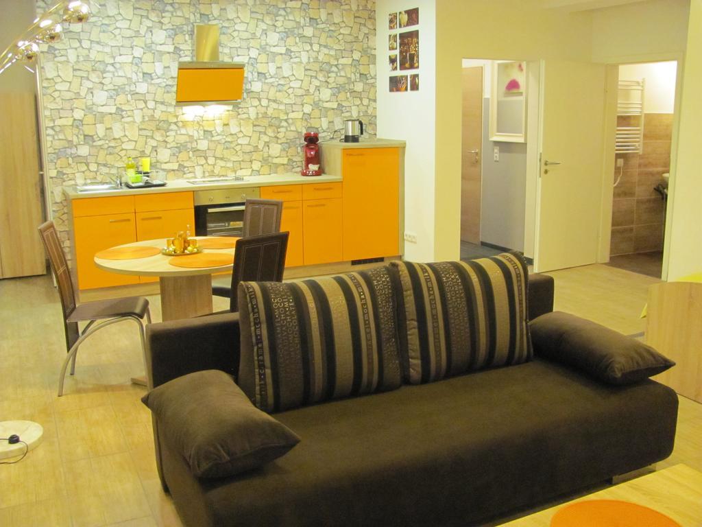 Ferienwohnung In Mayen Oda fotoğraf